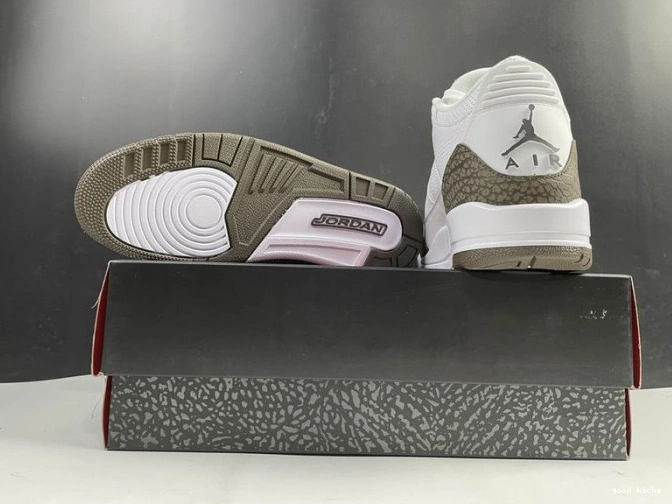 Cheap Air 136064-122 (2018) 3 Jordan Mocha Retro 0802